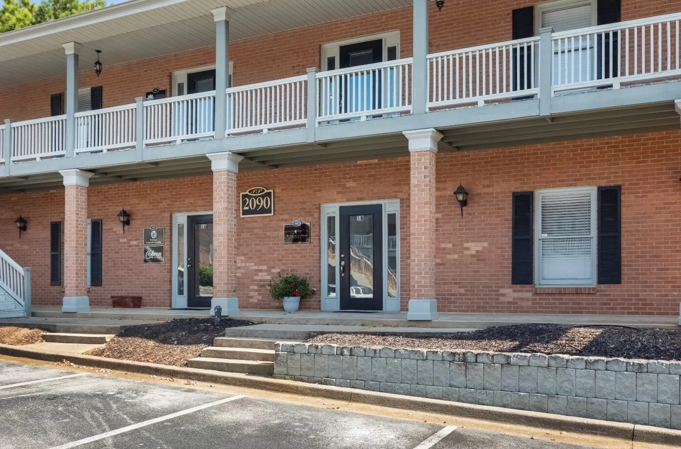 Building entrance at 2090 Buford Hwy, Suite 1B